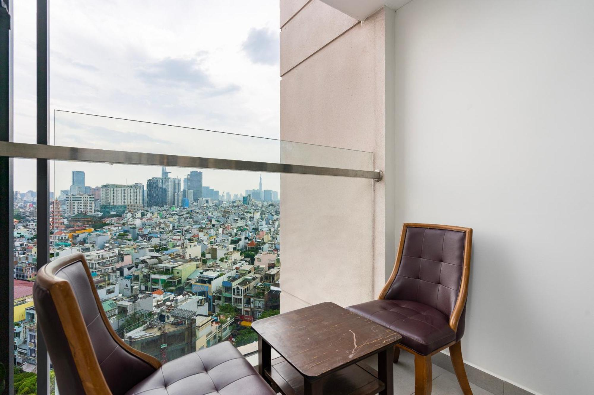 Louisa Vinh Hoi Apartment Хошимин Экстерьер фото